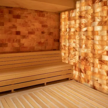 Hilton Garden 4* Brašov